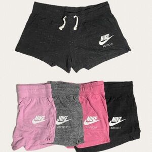 BUNDLE Nike Juniors 3" Shorts
